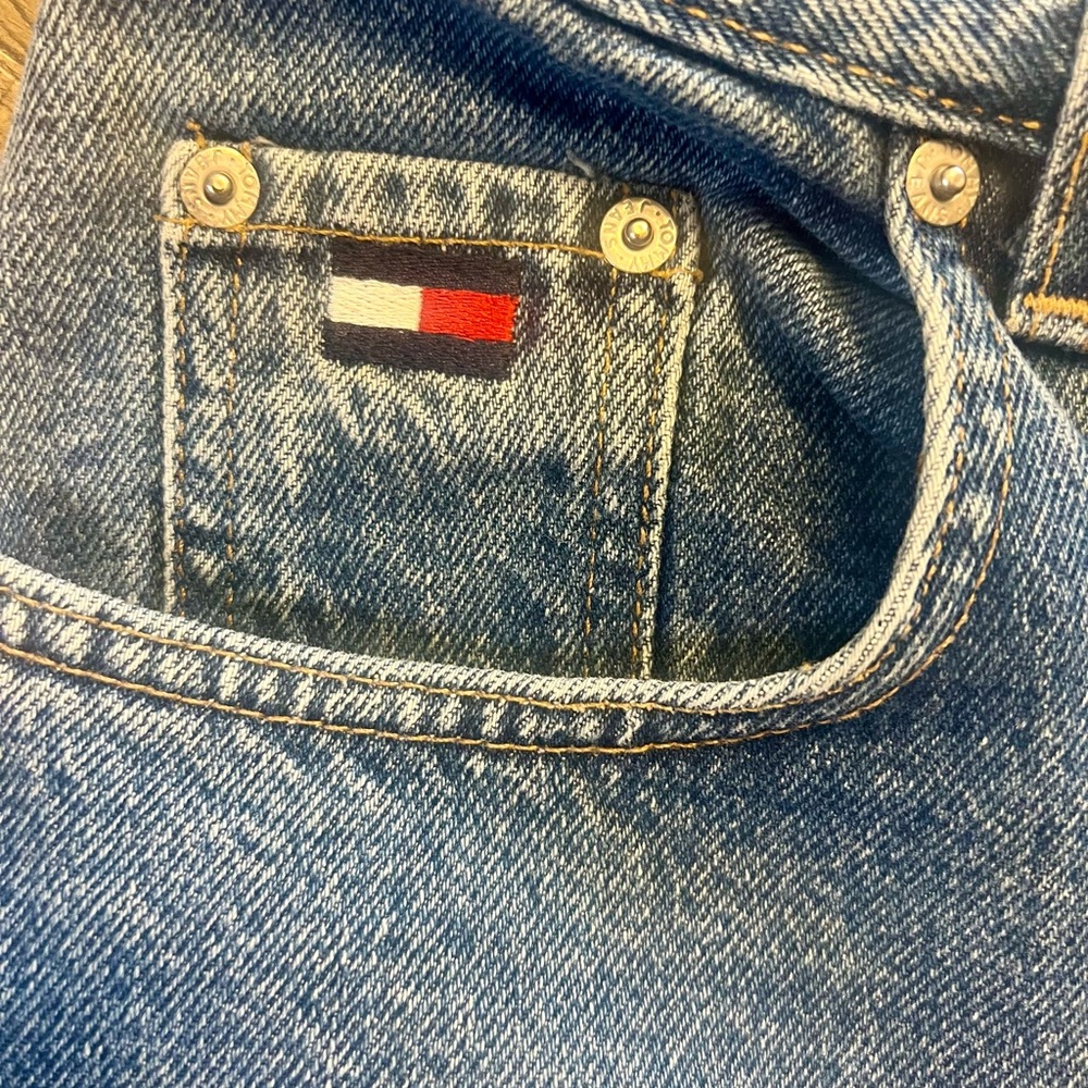 Tommy Hilfiger Women’s Blue Jeans 90s - Picture 5 of 7